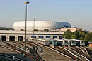 Stacja postojowa metra Frottmanning (w tle Allianz Arena)